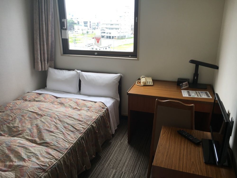 Hirosaki Prince Hotel Экстерьер фото