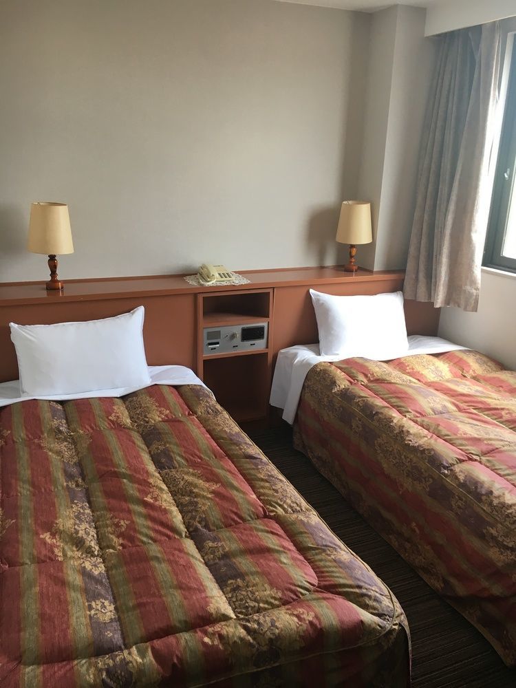 Hirosaki Prince Hotel Экстерьер фото